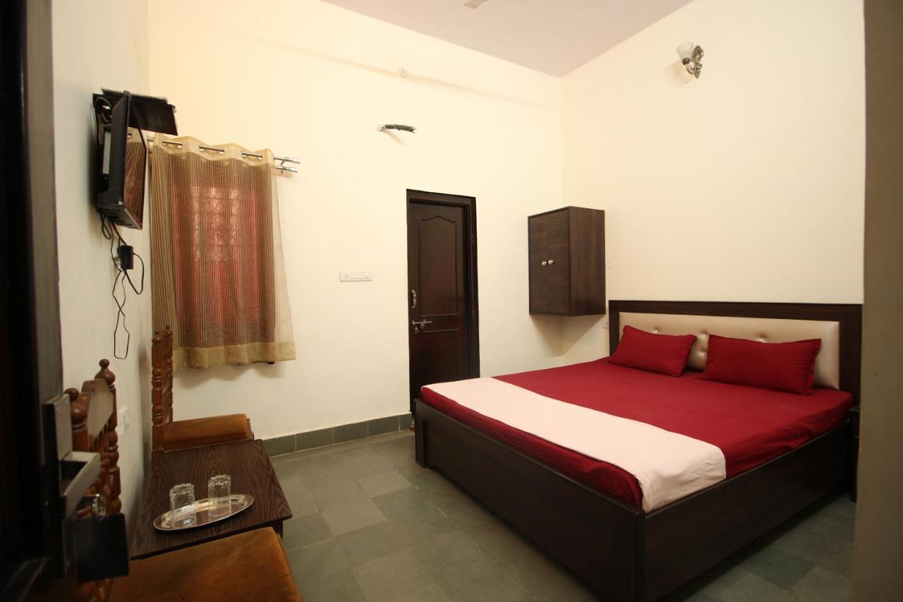 Hotel Vacation Jaipur Buitenkant foto